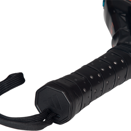 Adidas Metalbone 2026 – Ale Galán